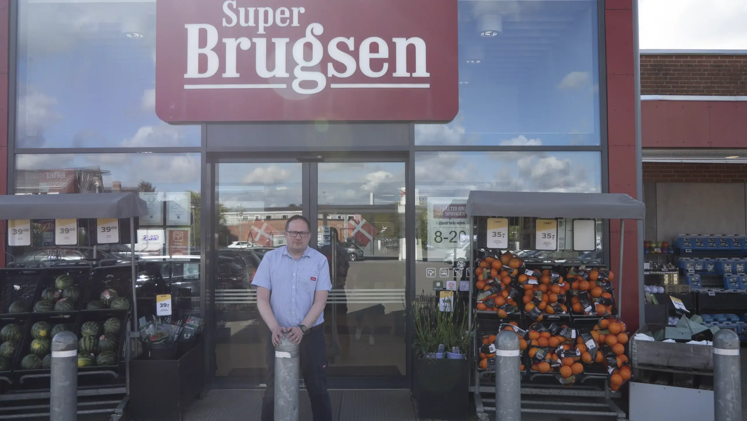 SuperBrugsen - Facade