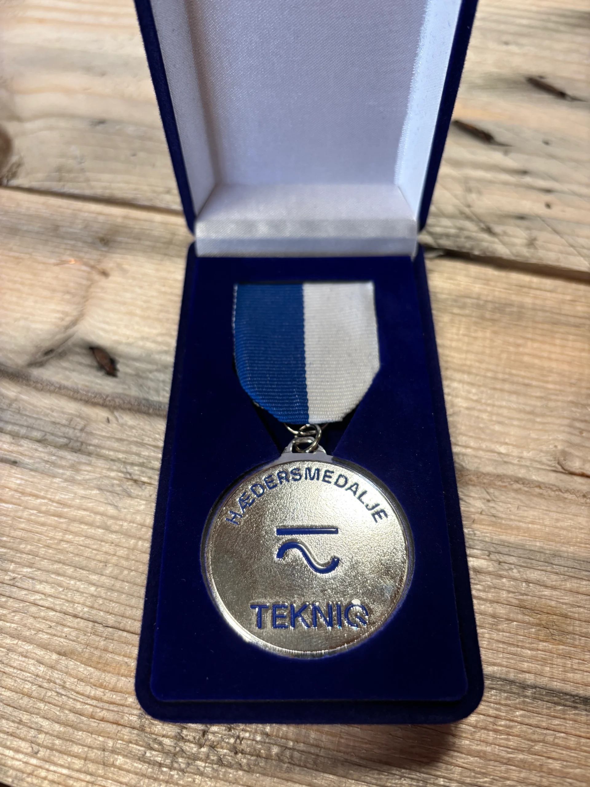 TEKNIQs hædersmedalje